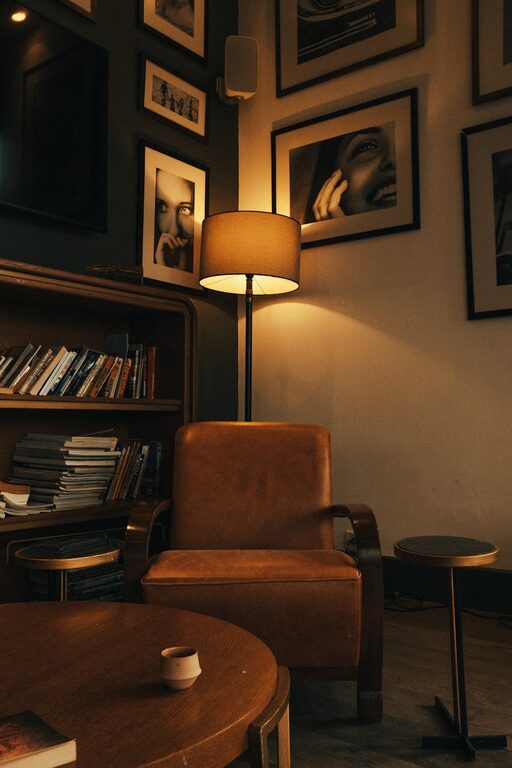 Tips for Creating a Cozy and Inviting Reading Nook at Home